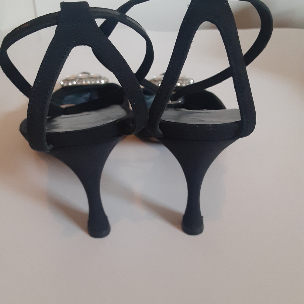 Manolo blahnik crystal ankle strap heels  sz 39.5 - Picture 6 of 13